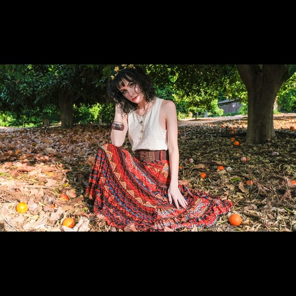 Boho skirt with belt - Picture 3 of 5